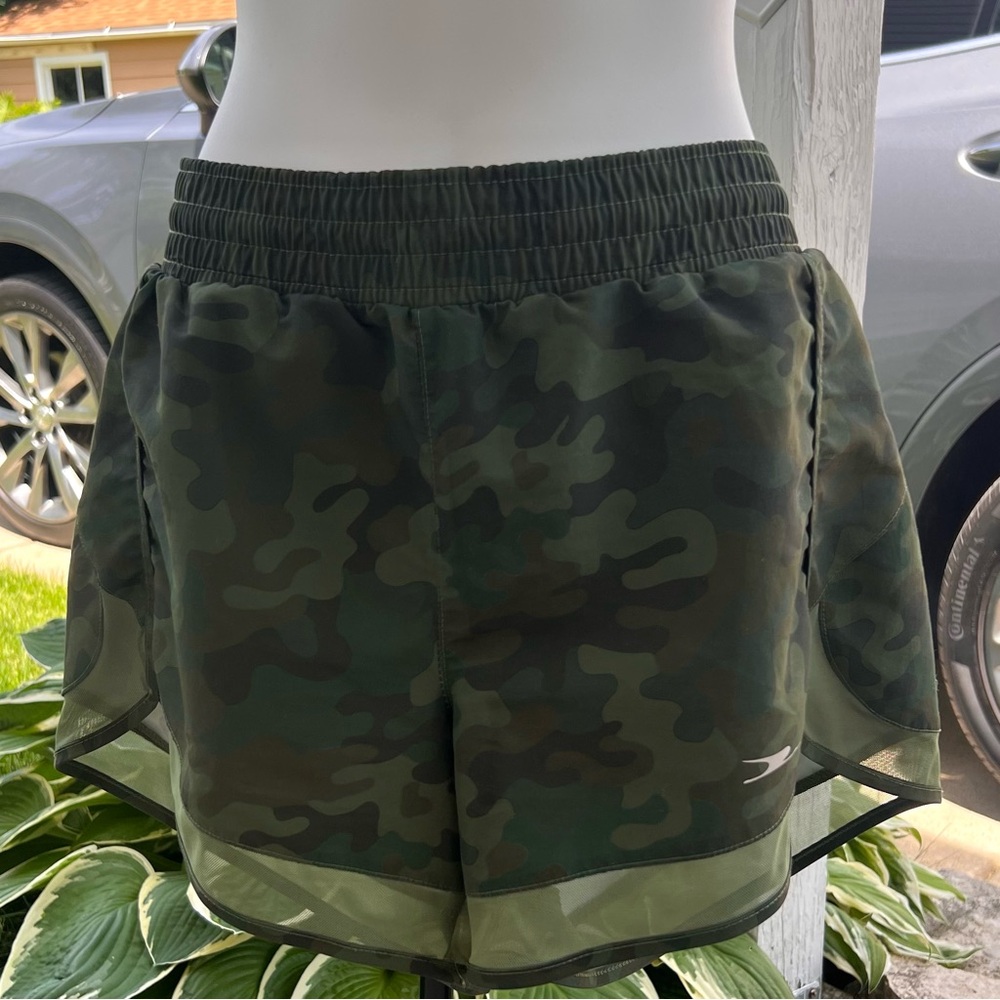 Crane Athletic Shorts Womens Camouflage Size Large Good Condition